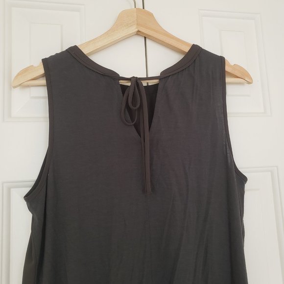 LOFT Dark Olive Sleeveless Blouse - Size MP - Picture 5 of 9